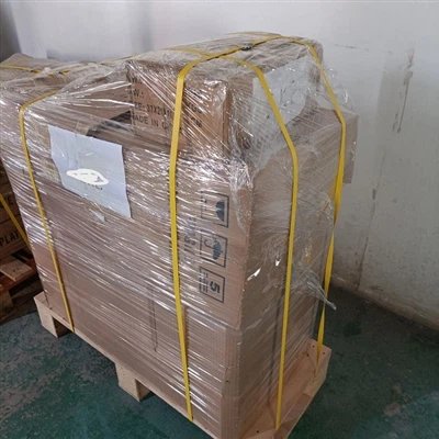 Jaye Heater exporte 20pcs Square Hot Plates aux clients en Indien