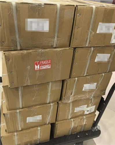 Jaye Heater exécute avec succès une commande de 500 bandes chauffantes en mic...